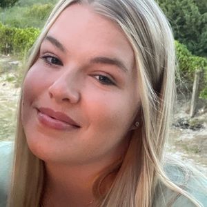 Meet your Posher, Macy